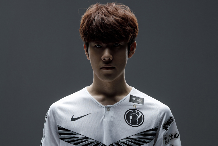 外媒发布全球战力排行榜：EDG第一 LNG第二