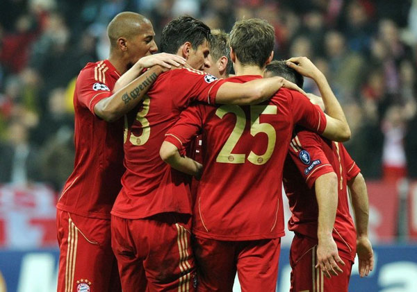 T1玩家的新年祝福视频：祝大家新年快乐