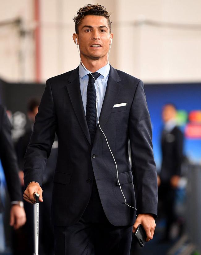 寻找最强LPL预测官，瓜分海量奖金池